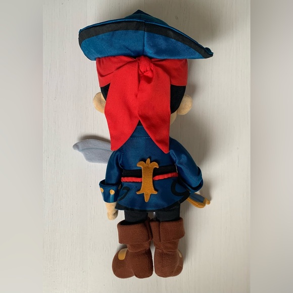 Disney Store Jake and the Neverland Pirates Plush Toy - Picture 7 of 8